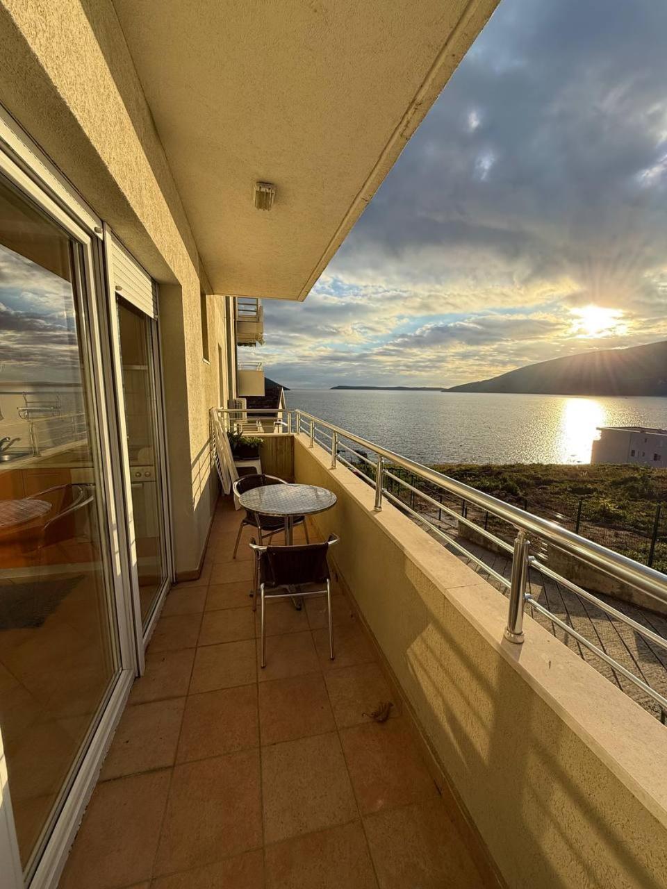 Savina Apartment Herceg Novi Exterior photo